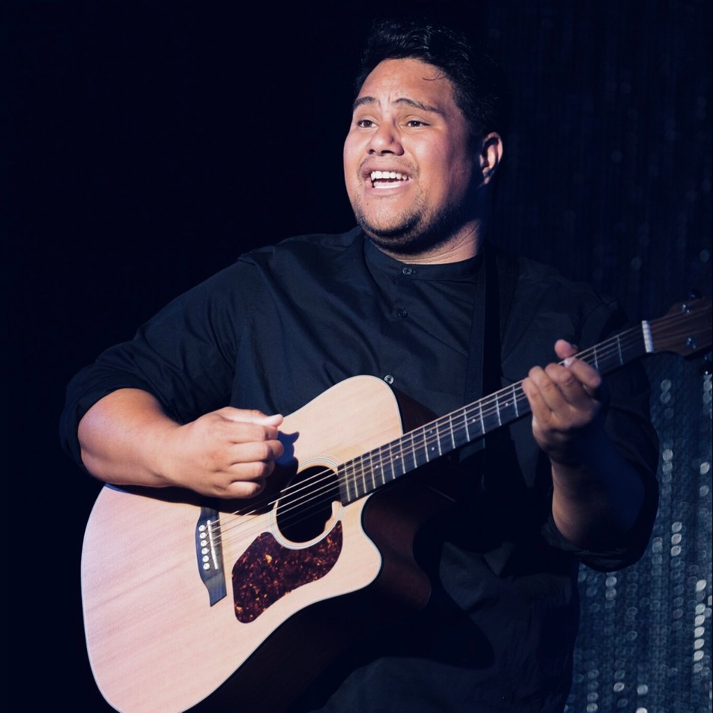 #RETURNSEASON Strumming up another season!

Watch the space!

#superhughmannz #hughjackman #wolverine #soloshow #onemanshow #movie #marvel #finatic #wolverine #xmen #musicaltheatre #showman #showbiz #broadway #musicals
#theatre #tapdance #sequin #cabaret #comedy