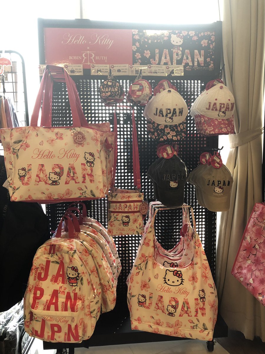 RobinRuthJP's tweet photo. Robin Ruth Japan🎌Narita Hotel✈️Spring 2019 Collection🌸🎌 #robinruth #robinruthjapan #robinruthoriginal #benoticed #tokyo2020 #japan2019 #japanoriginal #japanbag #japancap #japanhat #japanbackpack #kawaii #flowerbag #japansocks #flowerbackpack #sakurabag #narita #japan https://t.co/Q39gpXHXWI