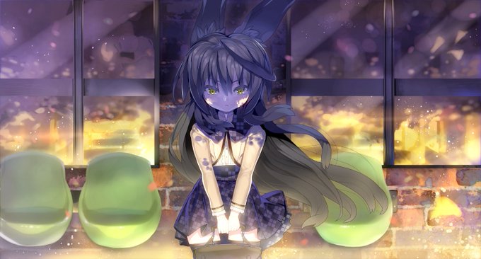 こういう絵を描く時
いちいち緊張するし「後から色調補正かけりゃいいや」みたいな
豪胆さがもてないので地道にこの色合いで塗るチキンよ

#オリジナルイラスト 