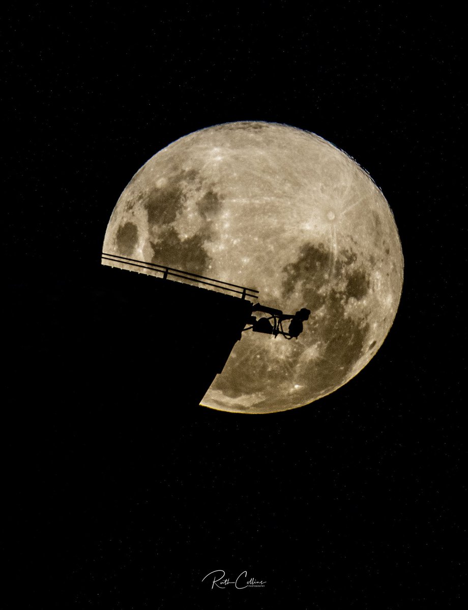 Ruth Collins On Twitter This Month S Full Moon Looked Awesome In