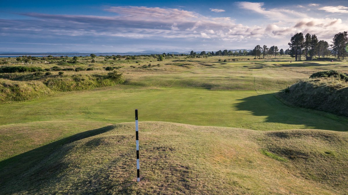 MonifiethLinks's tweet photo. Book online for bigger discounts from noon on Monday, Tuesday, Thursday and Friday in April  on the Medal course

£40pp or £120 for a fourball

Visit https://t.co/8ipCzXjlBD… and look for the red £ signs. https://t.co/B9aEWgd2dD