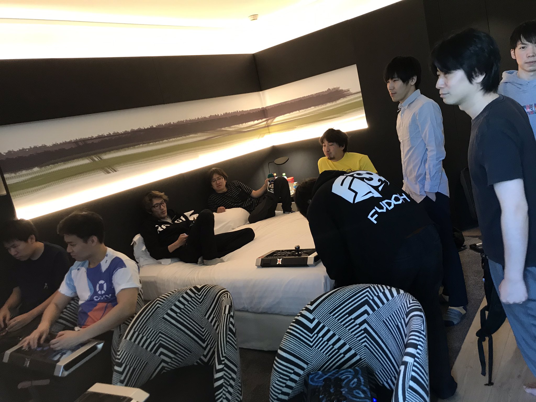 どぐら على X: ゲーマーズVISION リヨン店 オープンしました t.cokOwPnQPOnK  X