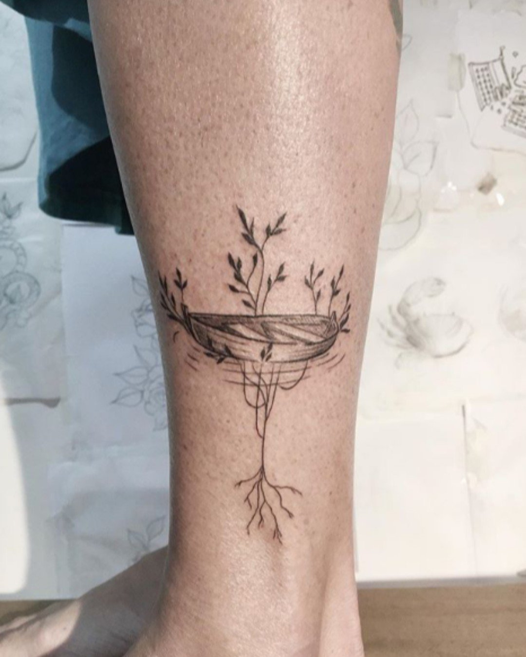 Tree roots done by Stew at No Name Tattoo :) : r/tattoo