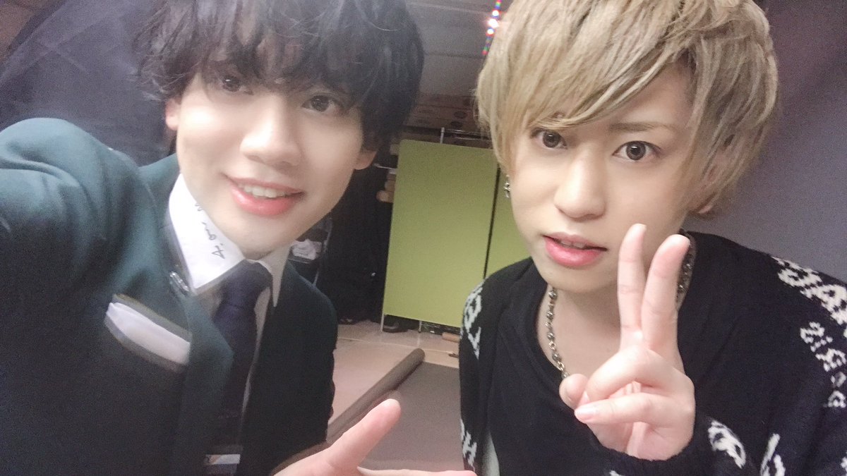 結城 楓 A Twitter あおたんと撮影でばったり 今週日曜の入店祭頑張れーい ホスト 歌舞伎 チョコ 入店祭 ガイジ 規格外 令和