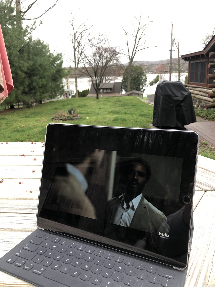 Kanealoha's tweet photo. #CastleRock   Enjoying the show on a quiet Friday morning. https://t.co/MFvZjOnJsX