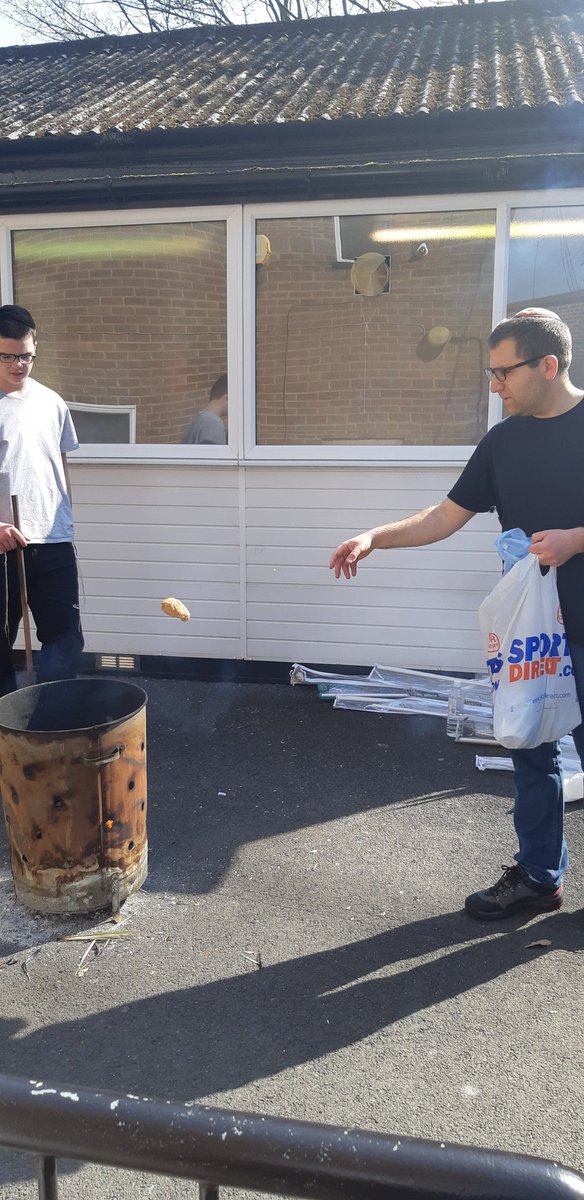 Heatonparkshul tweet media