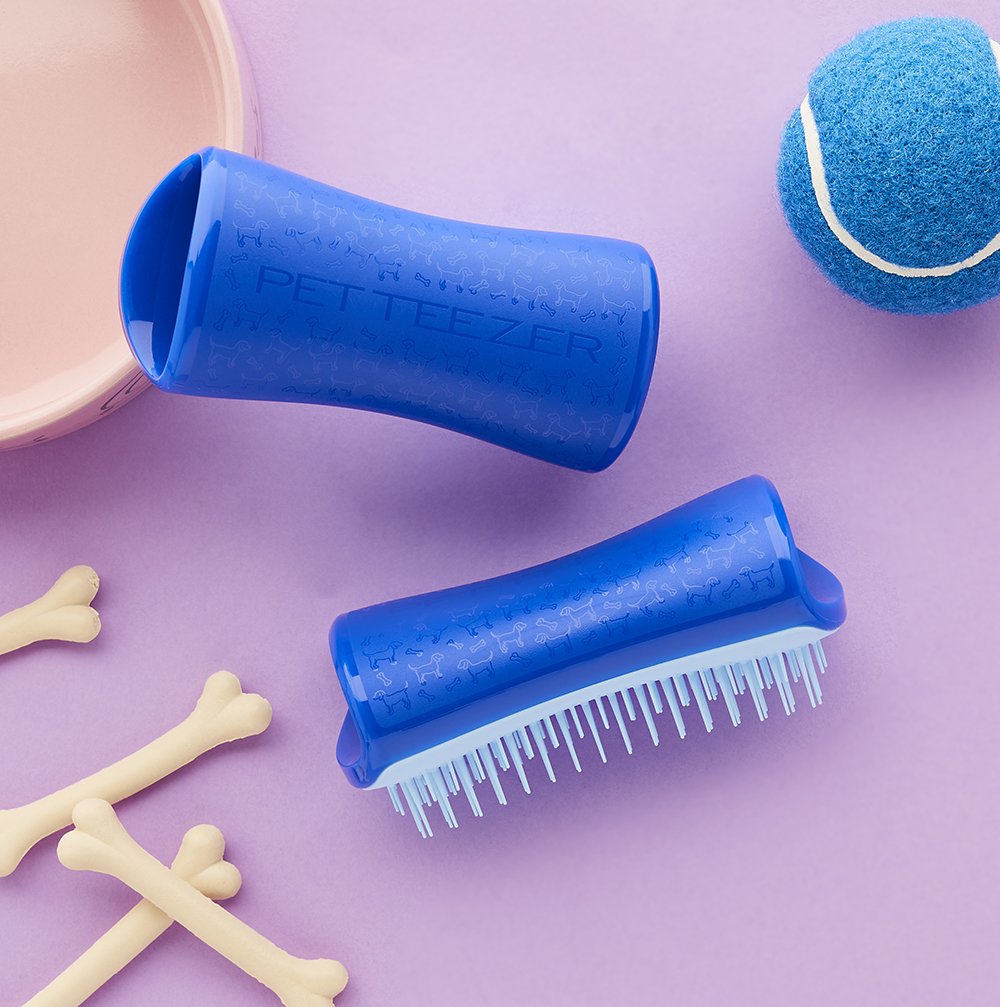 For all you little shedding doggy’s we have a new grooming brush for you! 💙 Our Mini De-Shedding dog grooming brush is available at <a href="/PetsatHome/">Pets at Home</a>