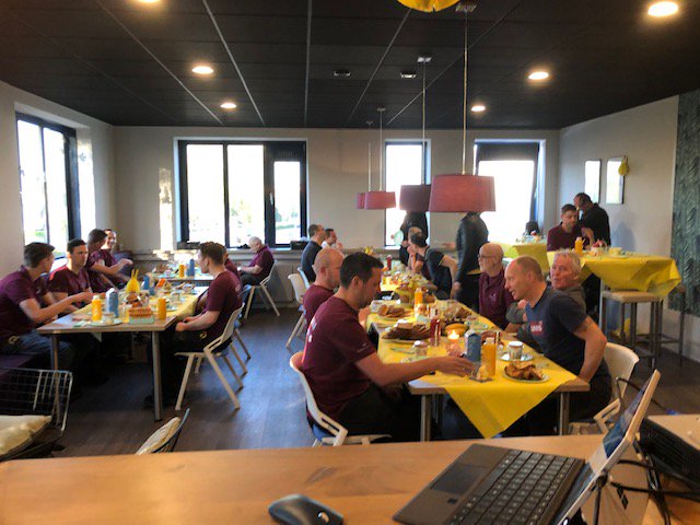 KemelingKunststoffen tweet media