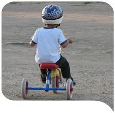 La bicicleta es un medio de transporte sencillo, sostenible y ecológico, que beneficia la salud 💗 y a nuestro medio ambiente 🌳🌲.
Celebra el #DiaMundialBicicleta disfrutando de un paseo en 🚲, ya sea en familia 👨‍👩‍👧‍👧 o en pelotón 🚴🚴‍♀️🚴.
#FelizViernes