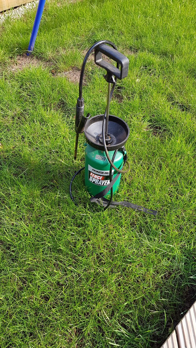 Yes <a href="/robertmjones101/">Rob Jones</a> <a href="/ClockworkLondon/">ᴀɴᴅʏ ᴄʟᴏᴄᴋᴡᴏʀᴋ</a> totally forgot I owned one. Nice one brothers 🥂