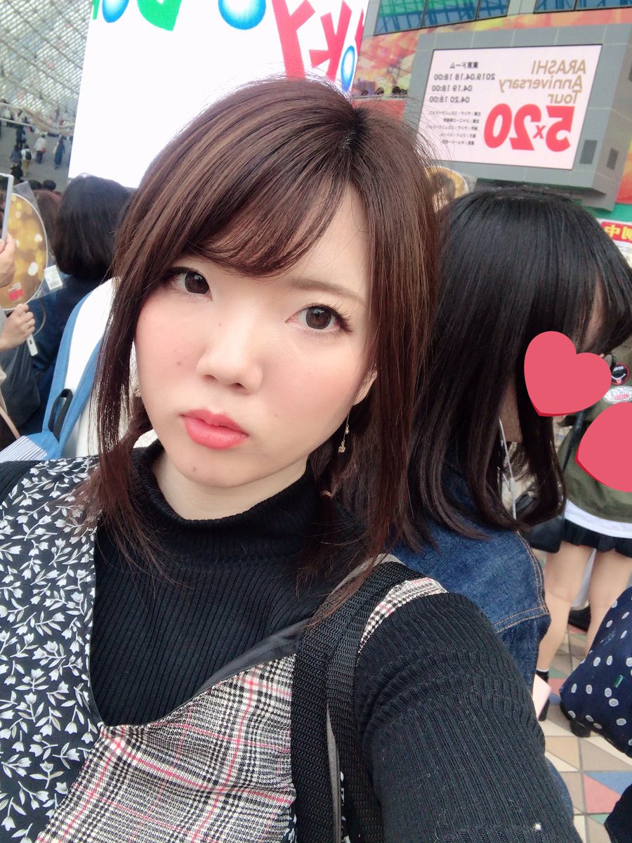 salome_mmn's tweet photo. 最初で最後であろう��コンサート！
楽しんでくるまる！！ https://t.co/6oVqlVEfB1