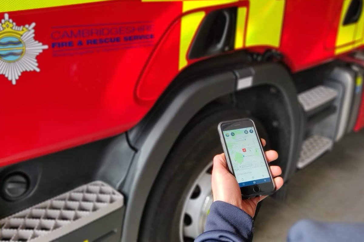 cambsfrs's tweet photo. Have you downloaded @what3words yet? 📲

Emergencies can happen anywhere and pinpointing where help is needed is critical⏱.

In an emergency🚒 where a location is difficult to describe, callers can give their three word address from the what3words app to our control room📞. https://t.co/2Le7Gyt2eR