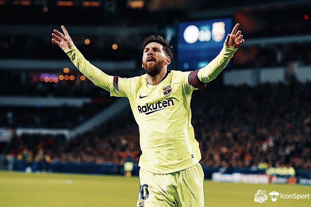 Footballogue's tweet image. [#Décla💬] Rivaldo 💬 : "Messi🇦🇷 est impossible à décrire. Je l'aime tellement et je dis toujours que je suis triste parce qu'il n'a jamais remporté la Coupe du monde avec l'Argentine (...) Même s'il ne gagne pas la Ligue des champions, il mérite déjà le Ballon d'Or."

(Goal)