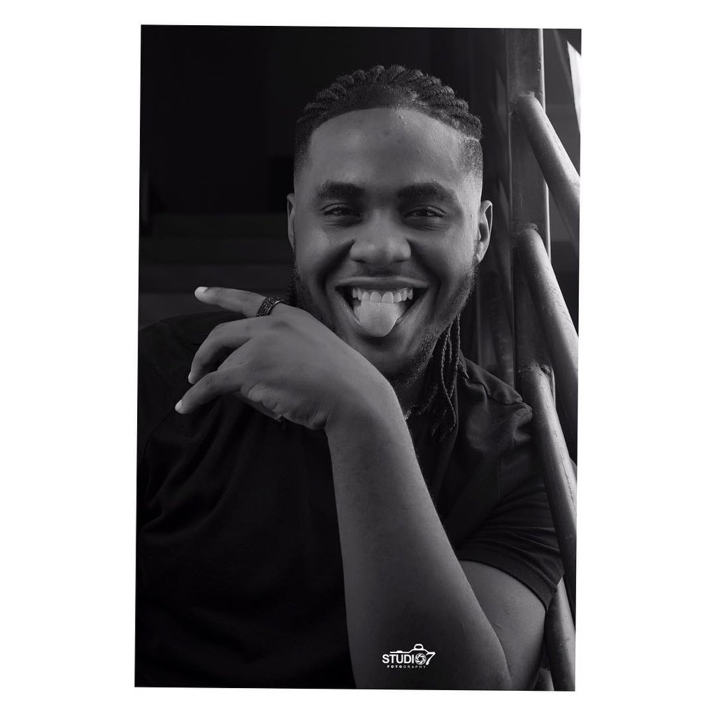 fluxfactoryltd's tweet photo. Today we celebrate our very own and Nigeria’s Next Rated Artiste @Officialkholi . Happy Birthday To u, May ur light so shine for world to see.
Wish you Great Success and prosperity .
#fluxfactorymusic #kholiofficial #nextrated #thenextbigthing https://t.co/dhj3r058hX