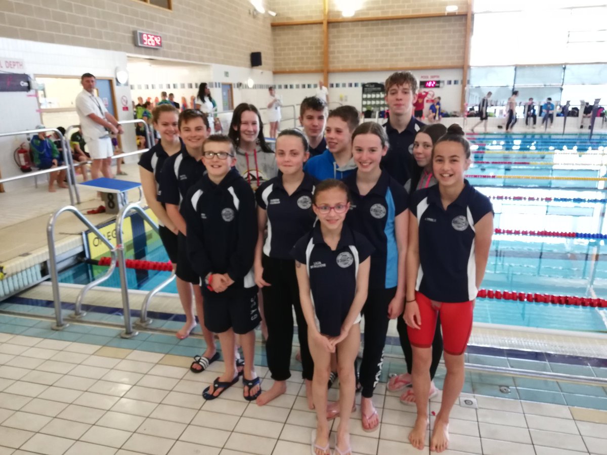 GYSwimmingClub's tweet photo. Team GYSC at the Easter Meet at UEA. #swimfasthavefun https://t.co/veuL6XwD8W