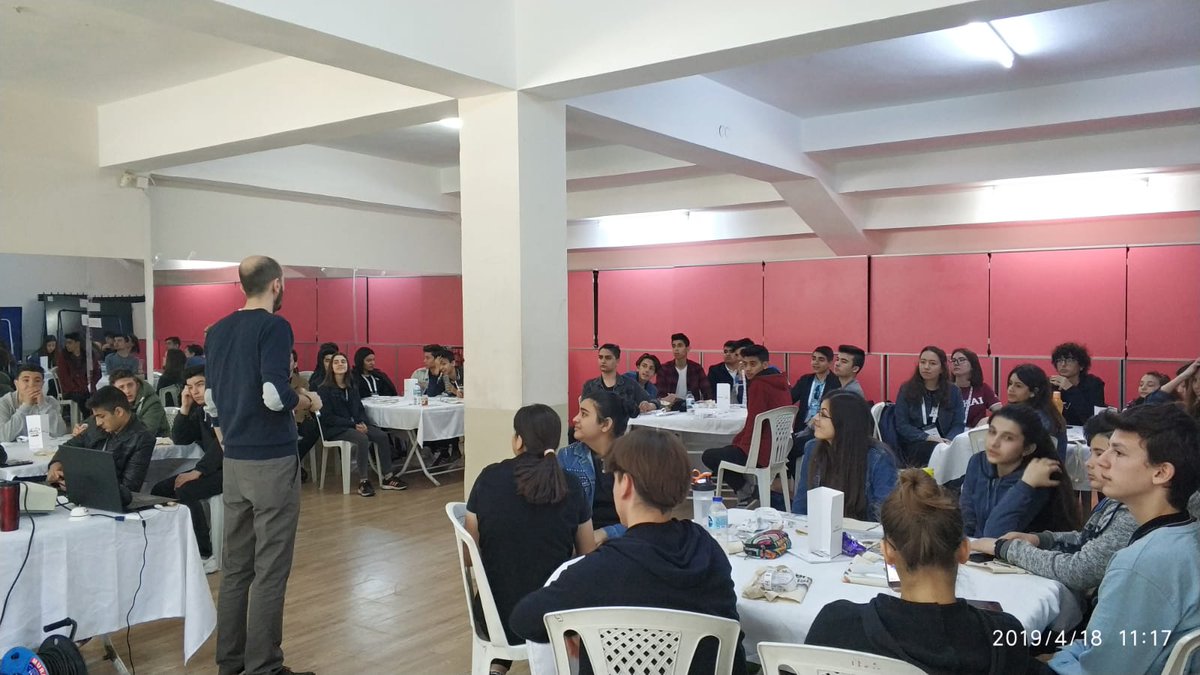 <a href="/izmir_ilmem/">İzmir İl Milli Eğitim Müdürlüğü</a> ve <a href="/SOCAR_Turkiye/">SOCAR Türkiye</a> arasındaki protokol dahilinde <a href="/izmireba/">İzmir EBA</a> koordinatörlüğünde yürütülen İnovatif Düşünme ve Girişimcilik Projesinin ikinci etap çalışmaları başladı.
<a href="/yahsiomer/">Dr. Ömer YAHŞİ</a> @MuratLeCompte <a href="/lsagiroglu/">levent sagiroglu</a> <a href="/35aliaga_MEM/">Aliağa ilçe M.E.M</a> @BornovaMem #DersimizGirişimcilik @dersimizgirisim