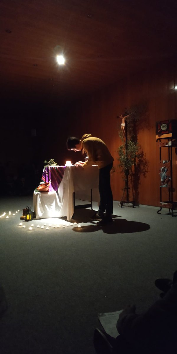#PascuaGVXGuardamar Ayer vivimos nuestro Jueves Santo y rezamos en el huerto con Jesús #PascuaGVX2019