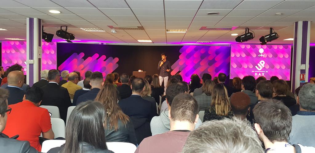 David Ker (@davidkeribin) on Twitter photo La salle est comble pour l'upday de <a href="/IOTVALLEY/">IOT Valley</a> ! <a href="/bertranruiz/">Bertran RUIZ</a> on stage! #startups #upday La salle est comble pour l'upday de <a href="/IOTVALLEY/">IOT Valley</a> ! <a href="/bertranruiz/">Bertran RUIZ</a> on stage! #startups #upday