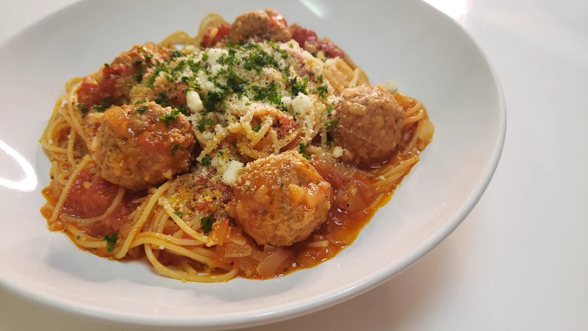 「レンジミートボールパスタ」これは美味そうだ?早速作ってみるか！