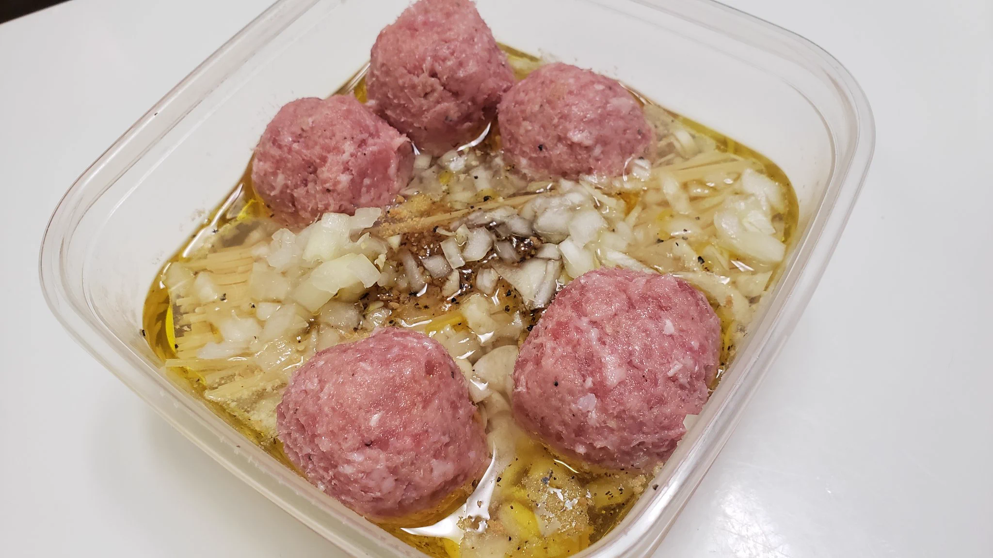 「レンジミートボールパスタ」これは美味そうだ?早速作ってみるか！