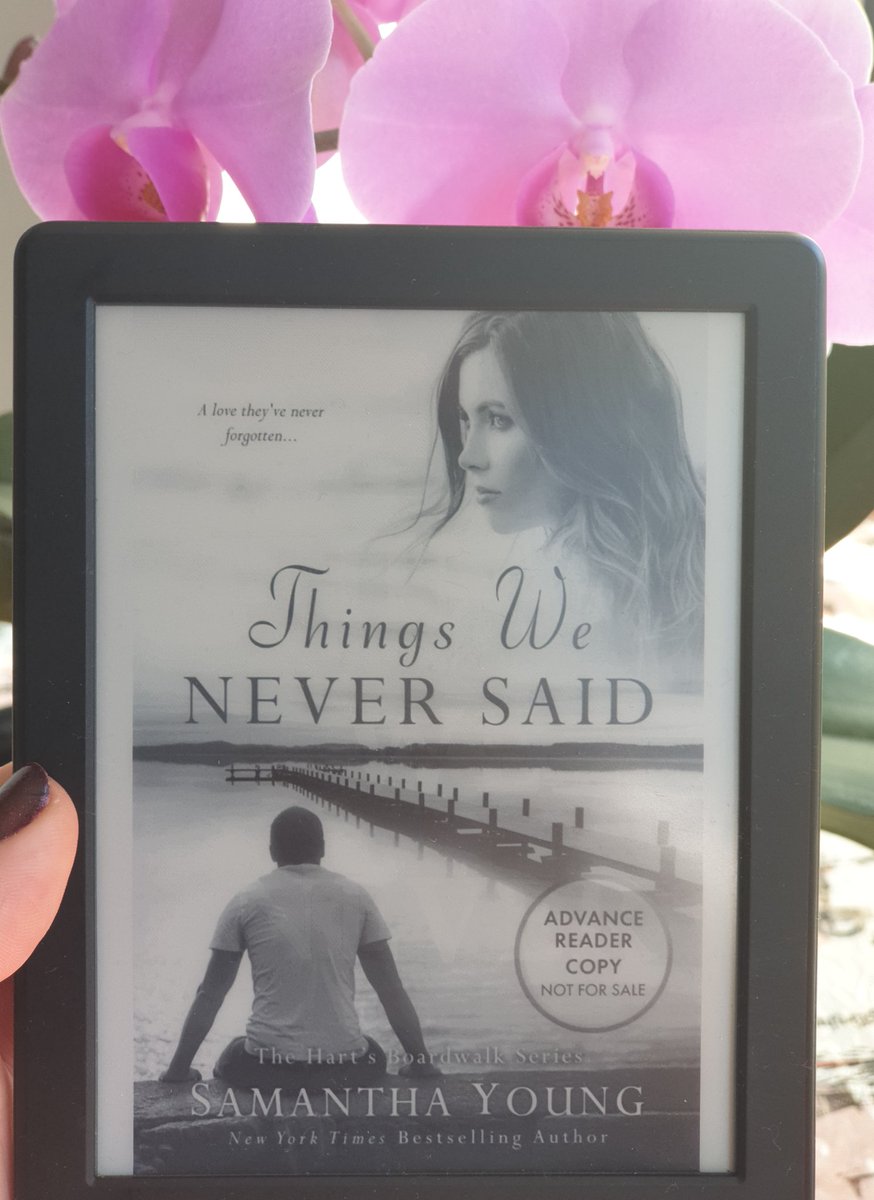 TC19002807's tweet photo. My first ARC! I was so excited when I've received it! And it was such a great book! I'm a @AuthorSamYoung Young fan, and if you love the stories with great characters, second chances and true love, this book it's a must read! #samanthayoung #thingsweneversaid #arc #books https://t.co/Mg1CF9fwky