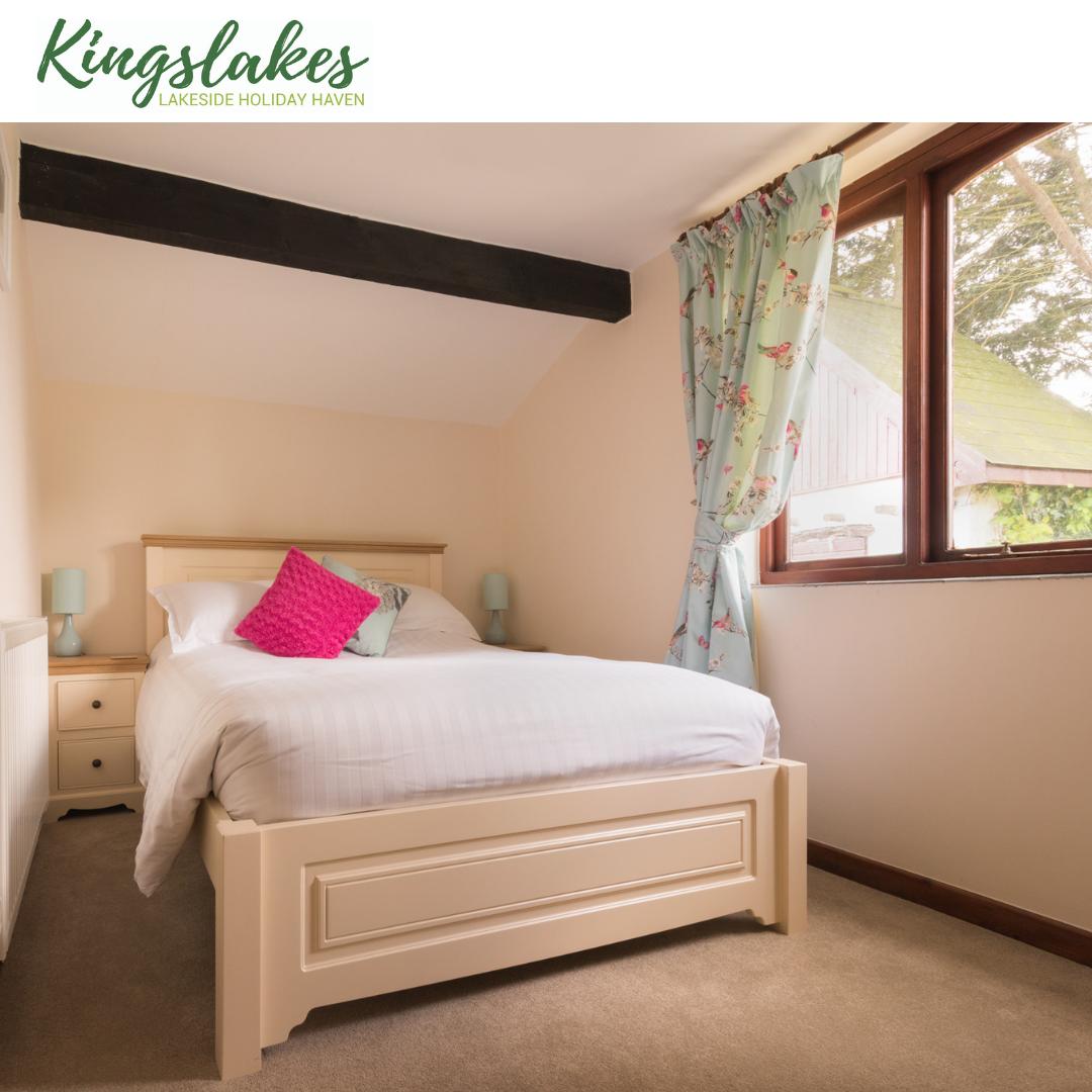 Come and take a break from your busy schedule and enjoy the calm of our Lakeside Holiday Haven.

We have ten beautiful cottages that are comfortable and welcoming.

Read more about our cottages on our website. 
kingslakes.co.uk/cottages/