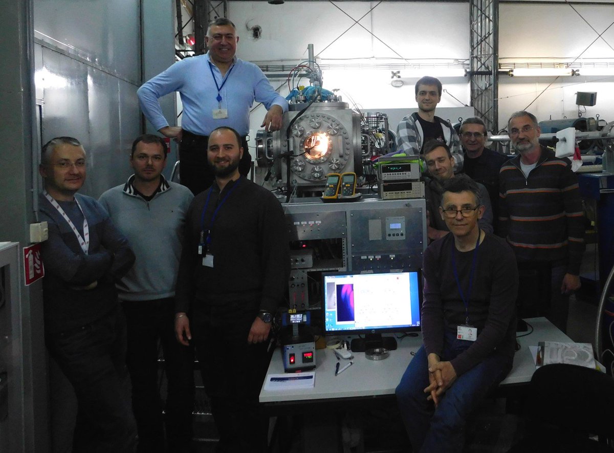 institutrb's tweet photo. RBI’s team during commissioning of DiFU Dual-beam facility. Supported by #EUROfusion WPMAT-IREMEV & @iaeaorg #fusionmaterials #CRU @FusionInCloseUp, https://t.co/M1P8zZTC57