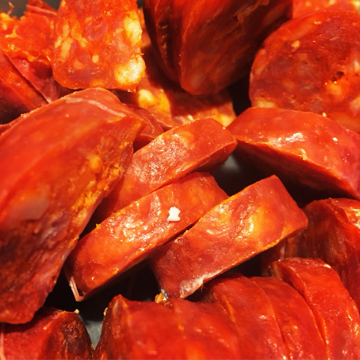 JacketPotatoMan's tweet photo. Chorizo on the menu tonight 🔥
#tqjackpotman 
#jacketpotatoman 
#chorizo
#torquayharbour 
#visitsdevon 
#easterweekend
#goodfriday
#torbaydinner 
#torbay 
#englishriviera 
#easterholidays https://t.co/olgw94BJ6I