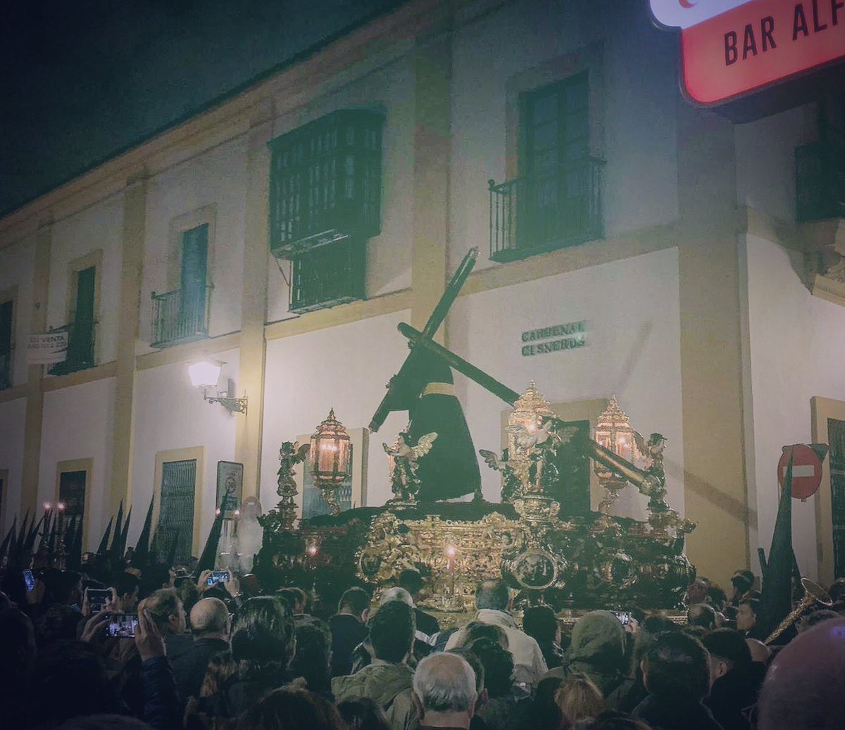 AlfakekeBar's tweet photo. Aquí, en nuestra esquinita, #GranPoder https://t.co/SMcwFcpoOZ