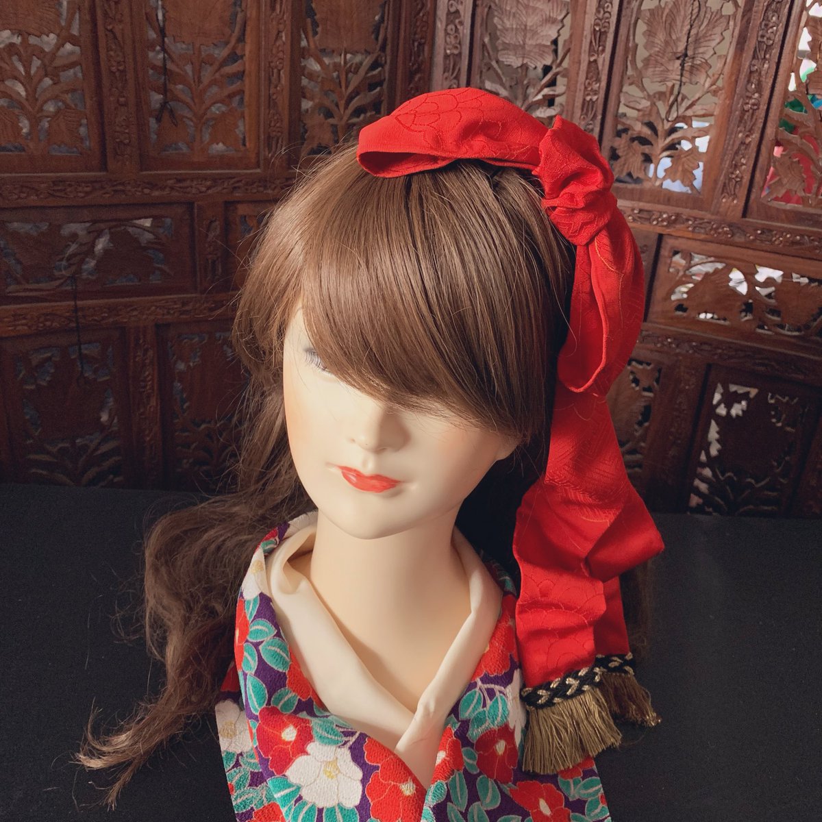 あんちん マリエフルリール大正浪漫店in鎌倉 على تويتر 自分の衣装に似合うようにお色変更ができるって魔法みたい とたまにお客様から言っていただけるのが嬉しい瞬間 ハイカラ折リボンの色変更 赤 青 紫色々人気です 世界でたった一つのオリジナルに