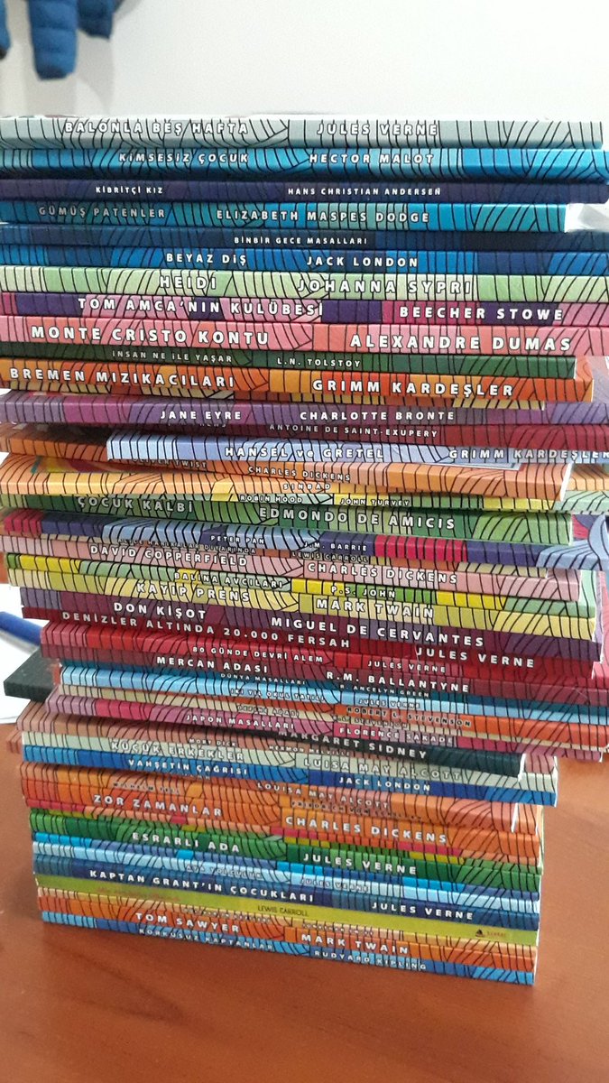 Okulumuz kütüphanesini daha etkin kılmak ve içerikleri arttırmak amacıyla ögrenci velimiz @Hatice71426593 öncülüğünde başlatılan kitap yardimları her gün okulumuza gelmeye devam ediyor.Teşekkürler 🙏 <a href="/kemalpasa_mem/">Kemalpaşa İlçe Millî Eğitim Müdürlüğü 🇹🇷</a> <a href="/imfuysal/">ismail uysal</a> <a href="/aydogann45/">A.</a> <a href="/izmir_ilmem/">İzmir İl Milli Eğitim Müdürlüğü</a>