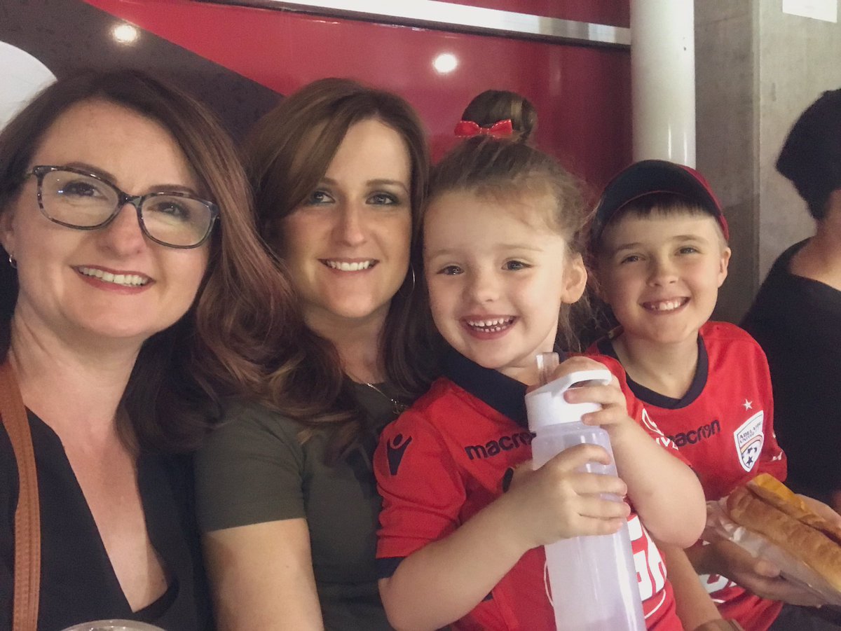 Sisters, kids and soccer! Perfect Friday night ⚽️ #AUFC <a href="/AdelaideUnited/">Adelaide United</a>