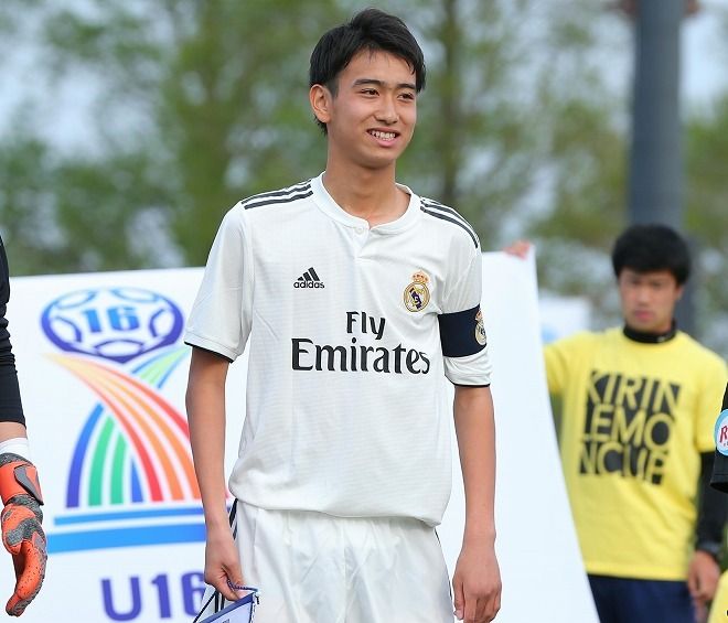 サッカーダイジェスト 日本代表としてワールドカップで活躍したい マドリーの15歳 中井卓大が名fwの前で夢を語る サッカーダイジェストweb T Co Pyvcmfgi2x 中井卓大 ピピ レアルマドリー レアル キリンレモンカップ 中井 パリ五輪 サッカーダイジェスト 日本代表としてワールドカップで活躍したい マドリーの15歳 中井卓大が名fwの前で夢を語る サッカーダイジェストweb T Co Pyvcmfgi2x 中井卓大 ピピ レアルマドリー レアル キリンレモンカップ 中井 パリ五輪