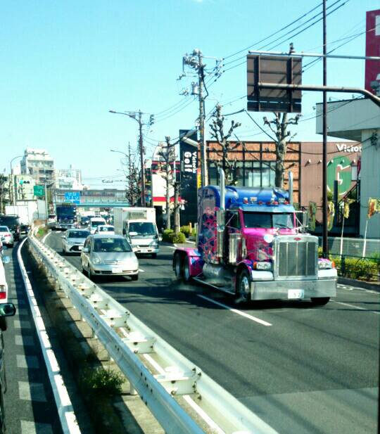 𝓑𝓻𝓸𝓽𝓱𝓮𝓻 𝐓𝐎𝐍 ﾌﾞﾗｻﾞｰ En Twitter 環八でコンボイ発見 S ﾟwﾟﾉ ﾉ 環八 環八通り 環状八号線 コンボイ トレーラー ボンネットトラック ボンネットトレーラー けん引 ヘッドトレーラー トラック オプティマスプライム オプティマス