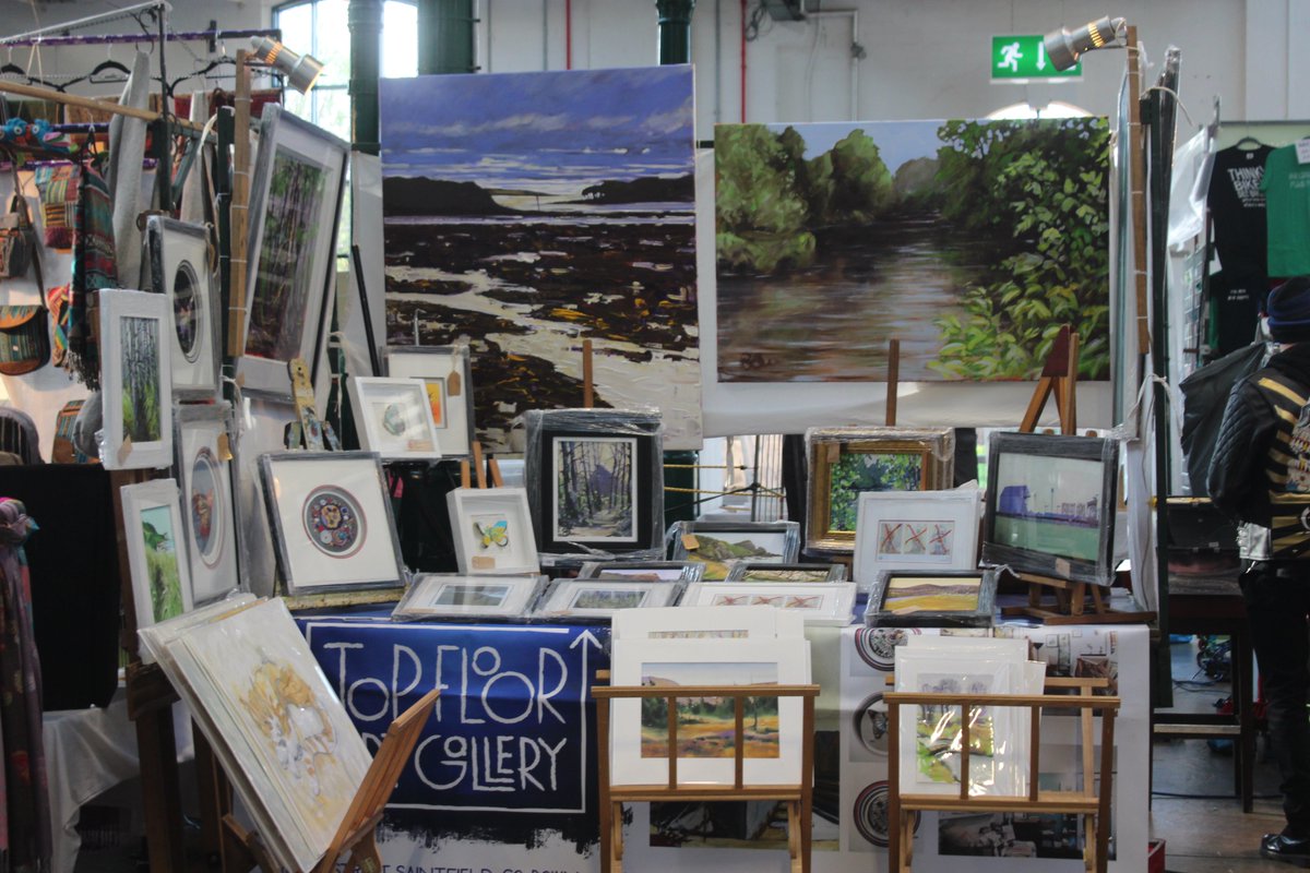 TopFloorArt's tweet photo. Come and visit artist #StephenMcClean and the @TopFloorArt stall at @StGeorgesBel #Belfast on #EasterSaturday (The #market is closed on #EasterSunday). https://t.co/aX7Meos8gD