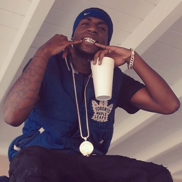AustinPowery's tweet photo. #GroovEryyyy 🎶💯💦 https://t.co/vqZTzfOtgs