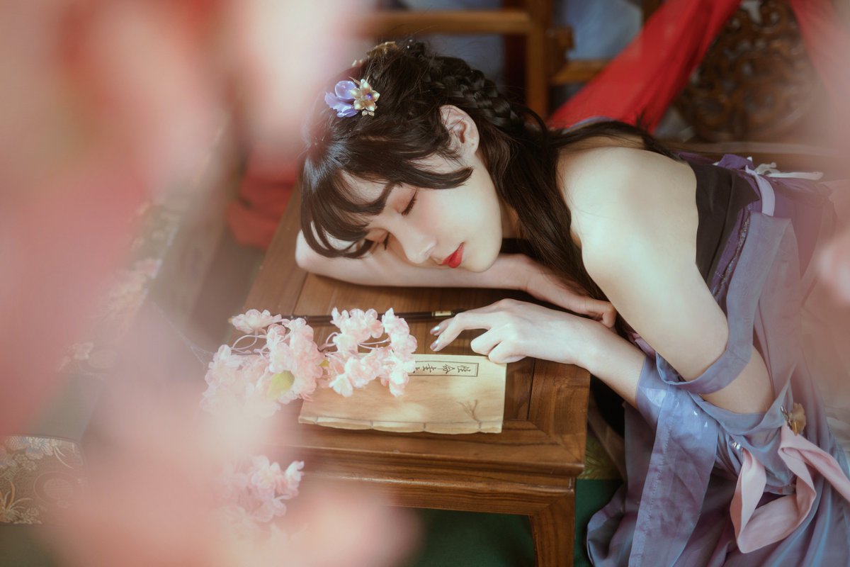 Abbily1213's tweet photo. 中国古風～cosplay,逆水寒东风芳信时装cos

#逆水寒 #cosplay #中国風 https://t.co/u6DQibN6hZ