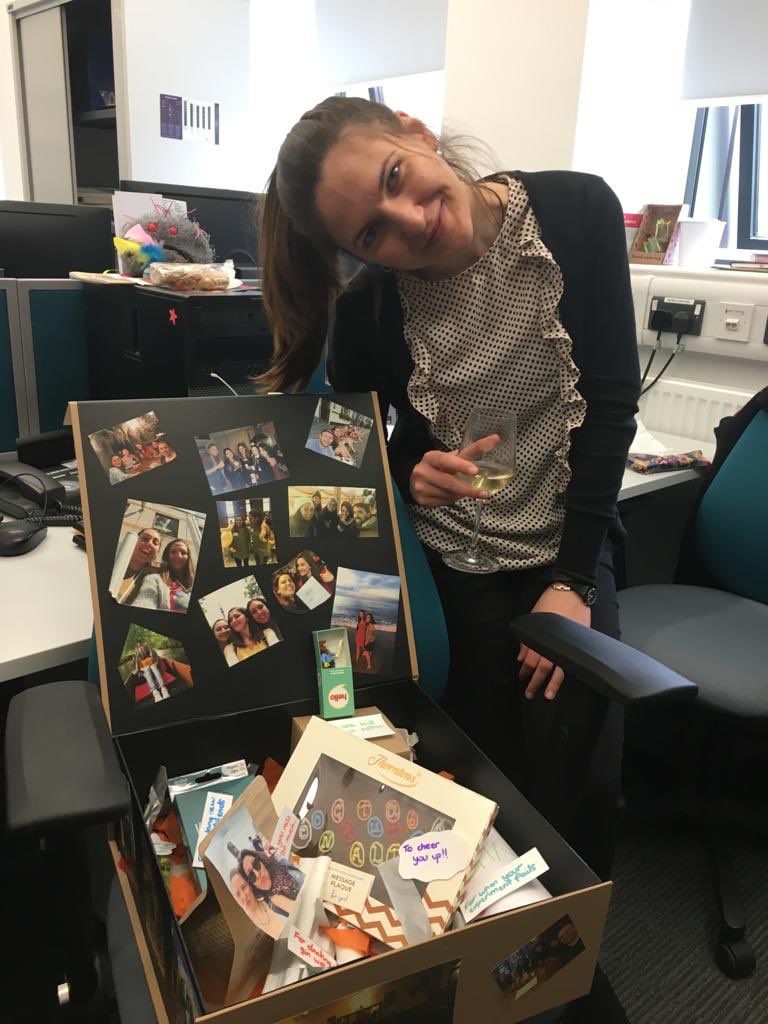 paschaliapan's tweet photo. A huge thank you to @DrPink , @drcorneliwilson ,@Dr_Stuart_Hunt for being so nice to me and making the viva experience enjoyable! A massive thank you to my supervisors @DaveCarter1234 and Susan Brooks, but also my new boss @drbethholder for preparing me so well! #EVsRKool https://t.co/WsDTroO0lF