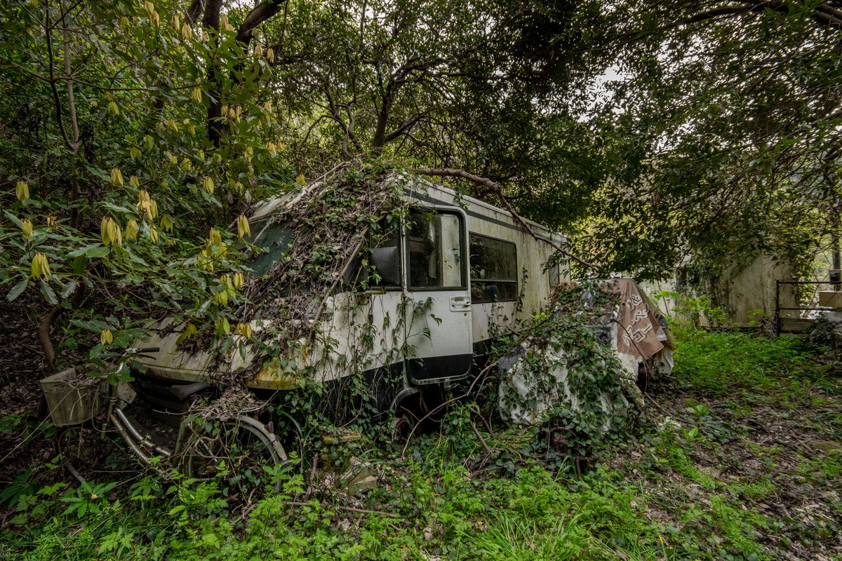 廃人キャンパー NO7【Camping Bonsai CAMP】Camper Barocco Art Traveler