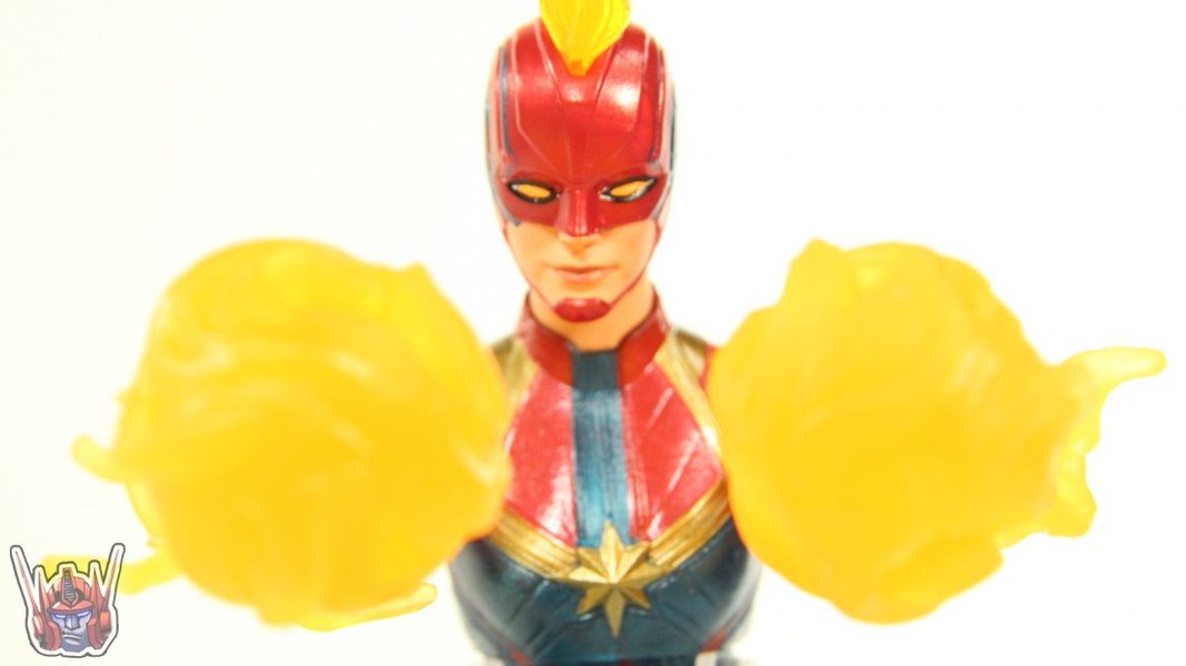 MarvelousNews's tweet photo. @Hasbro @captainmarvel 6" #MarvelLegends @Walmart Exclusive #CaptainMarvel #BinaryForm Figure Review And Images By @ShartimusPrime
https://t.co/xqdjvHVl6L https://t.co/sMB6l82NAe