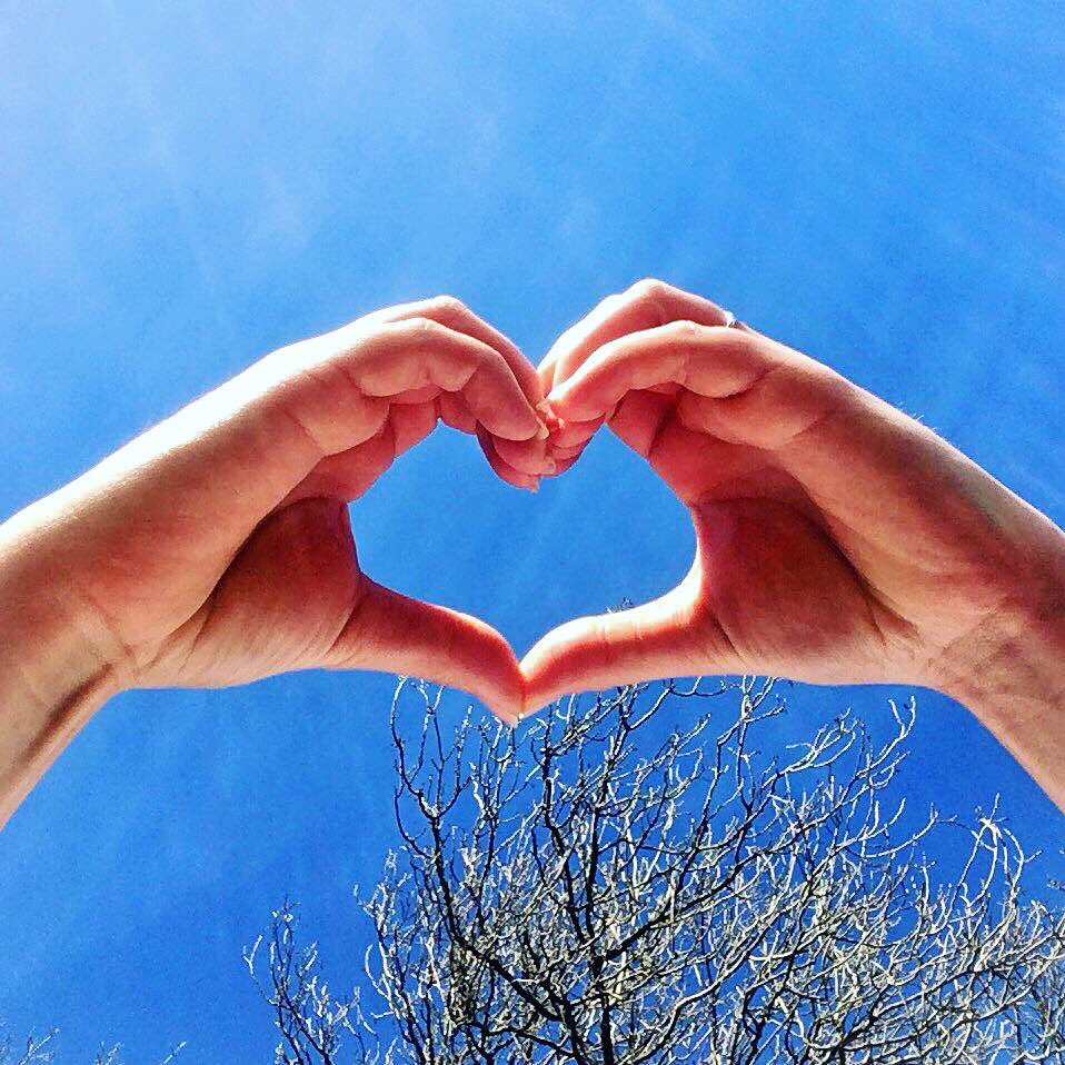 Who else is loving this beautiful weather?!! ☀️ it’s time for an ice cream I think! Find Rosie this Monday at the <a href="/TheLarmerTree/">Larmer Tree Gardens | Wedding & Event Venue | UK</a> Easter Extravaganza 🥚😍🍦☀️