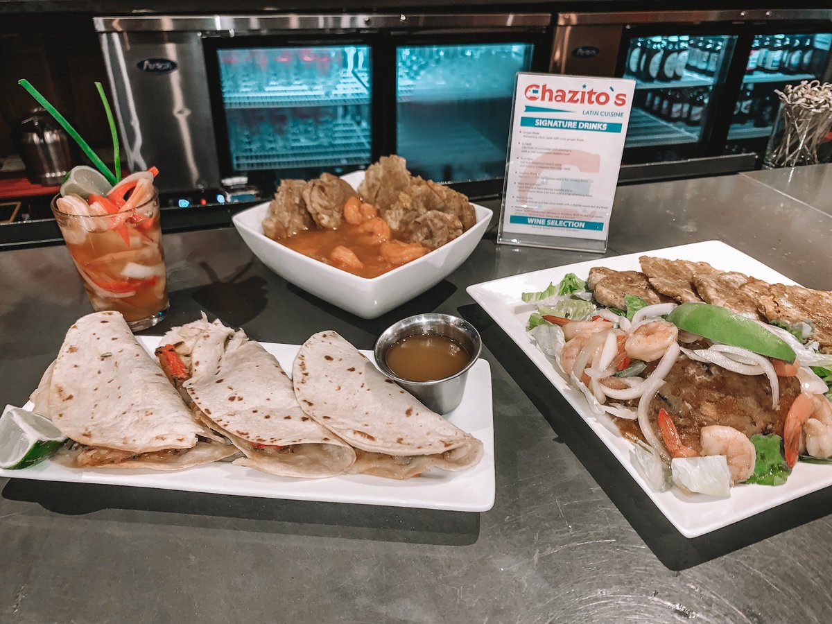 chazitos's tweet photo. happy 𝓰𝓸𝓸𝓭 𝓯𝓻𝓲𝓭𝓪𝔂 amigos‼️ 

in the boro we have some good friday-friendly chef specials for you all to enjoy! come stop in 🎊💃🏽🕺🏽 https://t.co/nkFj2U6rQ7