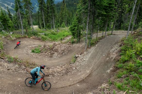 jetsettersblog's tweet photo. New trails for Sun Peaks Bike Park.

https://t.co/9nZaKTybo9

#Cycling  @Cycleworld  #bicycling  #Bikes  @sunpeaks  @jetsettersblog https://t.co/V9MSQnXfit