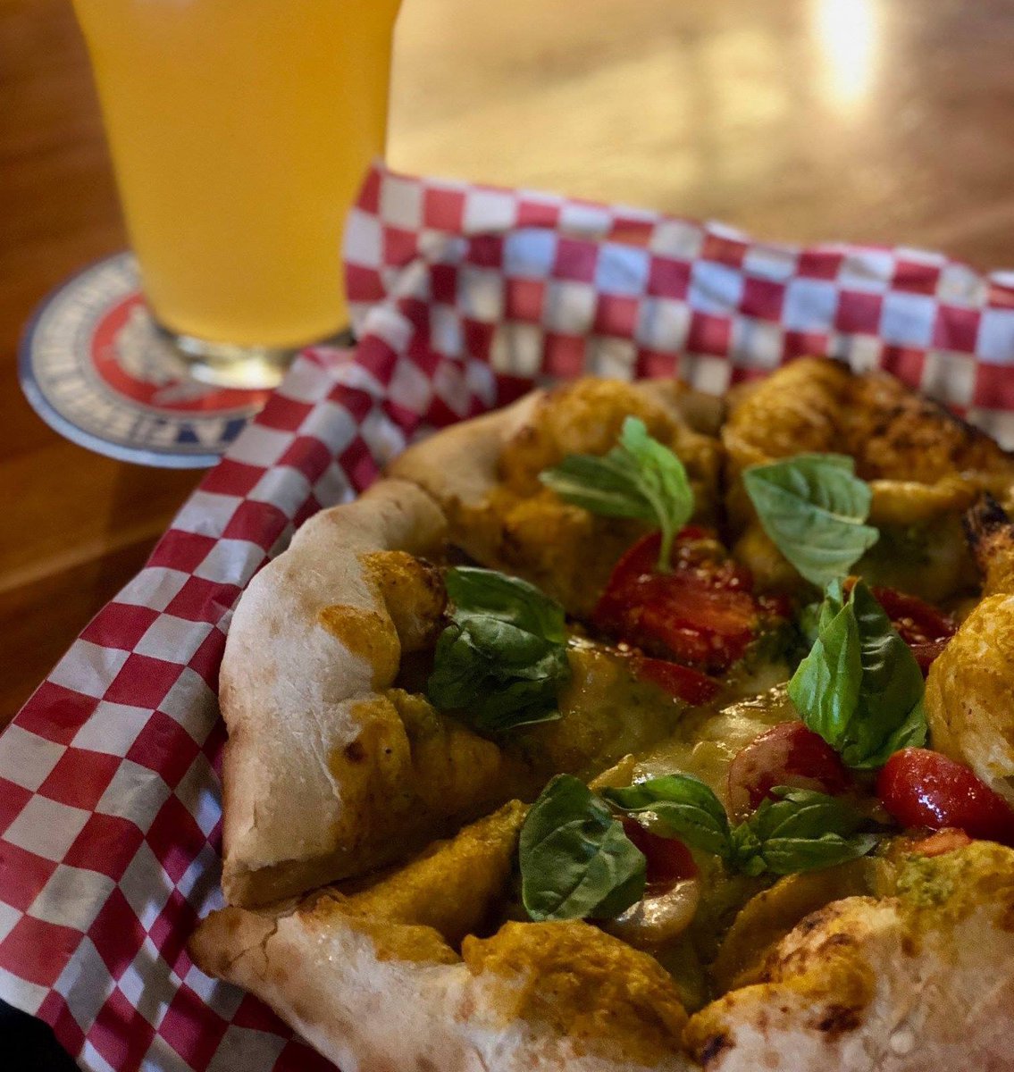 FOOD TRUCK FRIDAY:

Inspire Roots is a locally inspired food truck and catering business that brings farm-fresh cuisine to you. 

Discover more @ inspireroots.com

#UtahsOwn #DiscoverUtah #FoodTruckFriday #Utah