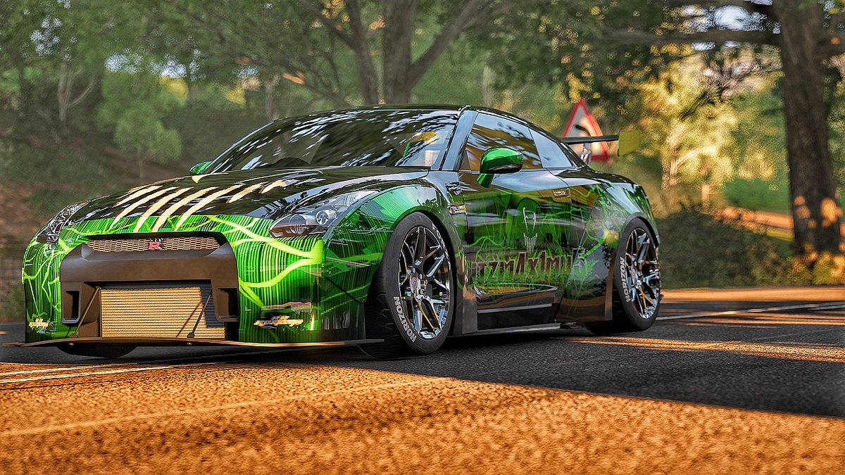 M4X1MU52876's tweet photo. Did a little Photo shoot yesterday 
Livery By KBKURIOUS77
Photography by XSR FL4WL3SS
#Forzahorizon4 @ForzaMotorsports @forzahorizonp @OXMUK @xboxuk
@Turn10Studios @WatchMixer #KBKURIOUS77 #XSRFL4WL3SS https://t.co/sqqfcpycfo