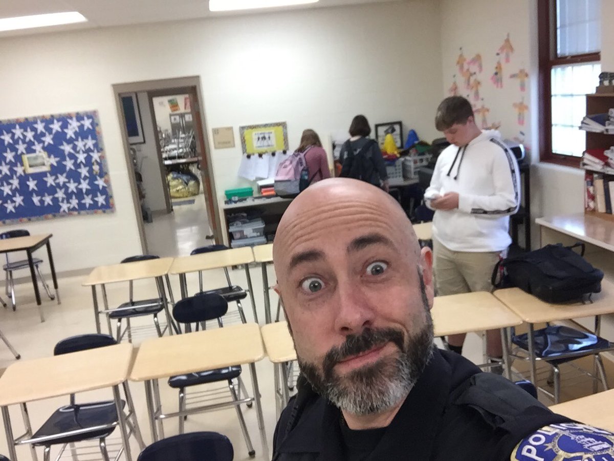 KCarlsonTHS's tweet photo. When you leave your phone on your desk and leave the room! @SRO_Q @Tcsferguson  Thanks for sharing your knowledge with my students. #actsofkindness https://t.co/5Y1ESWmQzZ