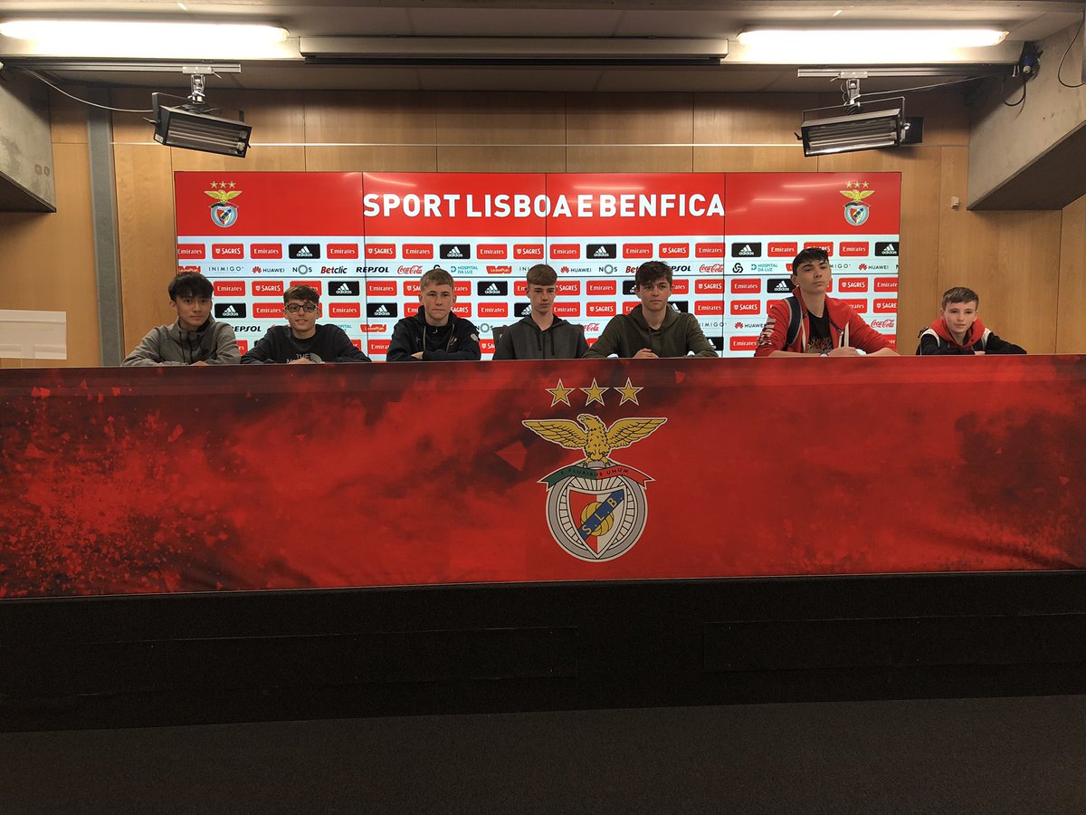 WGSFootball's tweet photo. More photos of the @SLBenfica https://t.co/zGrnDl2MP2