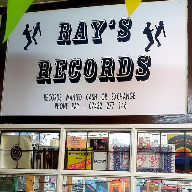 Rays Records welcomes you to pop in and have a look around. Lots of vinyls and more all in one place. #vinvl #records #cds #memorobelia #music #E17 #woodstreet #walthamforest #woodstreetmarket bit.ly/2VVRZ0W