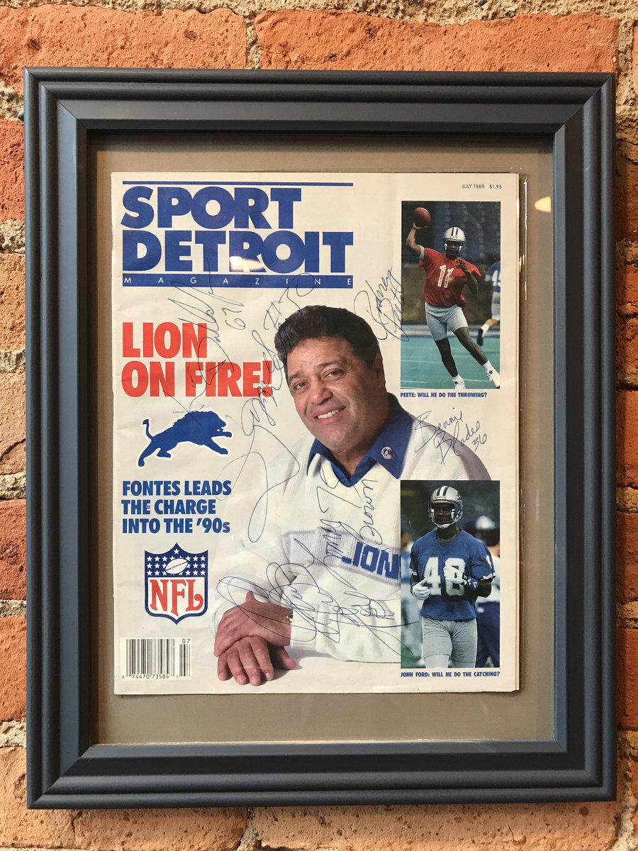 TheCopperAC's tweet photo. A lot of @Lions love proudly displayed on the walls of the   Copper AC! Great memories @RodneyPeete9 @LomasBrown75 @BennieBlades36! #detroitlions #copperac https://t.co/B4MAKoGAq4