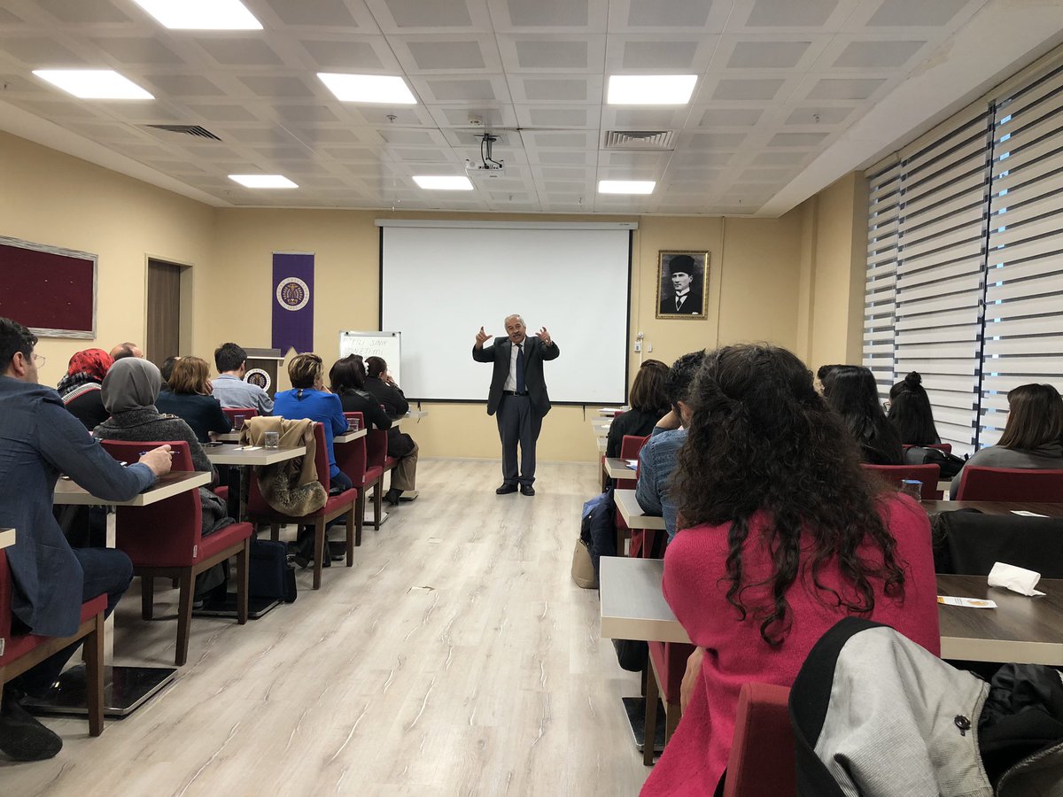 Eğitim 3. ve son gününde devam ediyor.